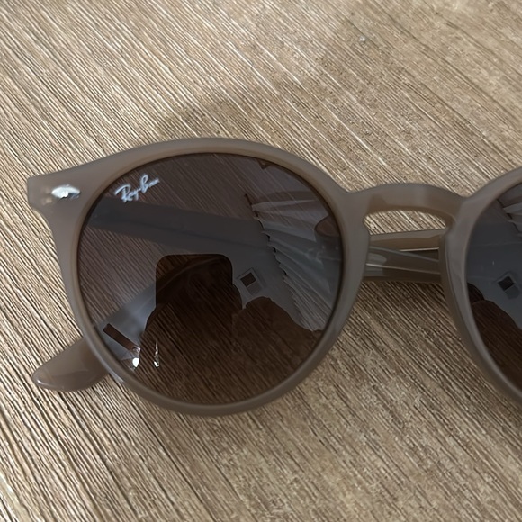 Ray-Ban Highstreet 51mm Round Sunglasses -Turtledove - Picture 8 of 10